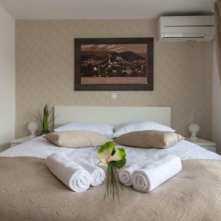 Apartments & Rooms Aleksandra Bled Bagian luar foto
