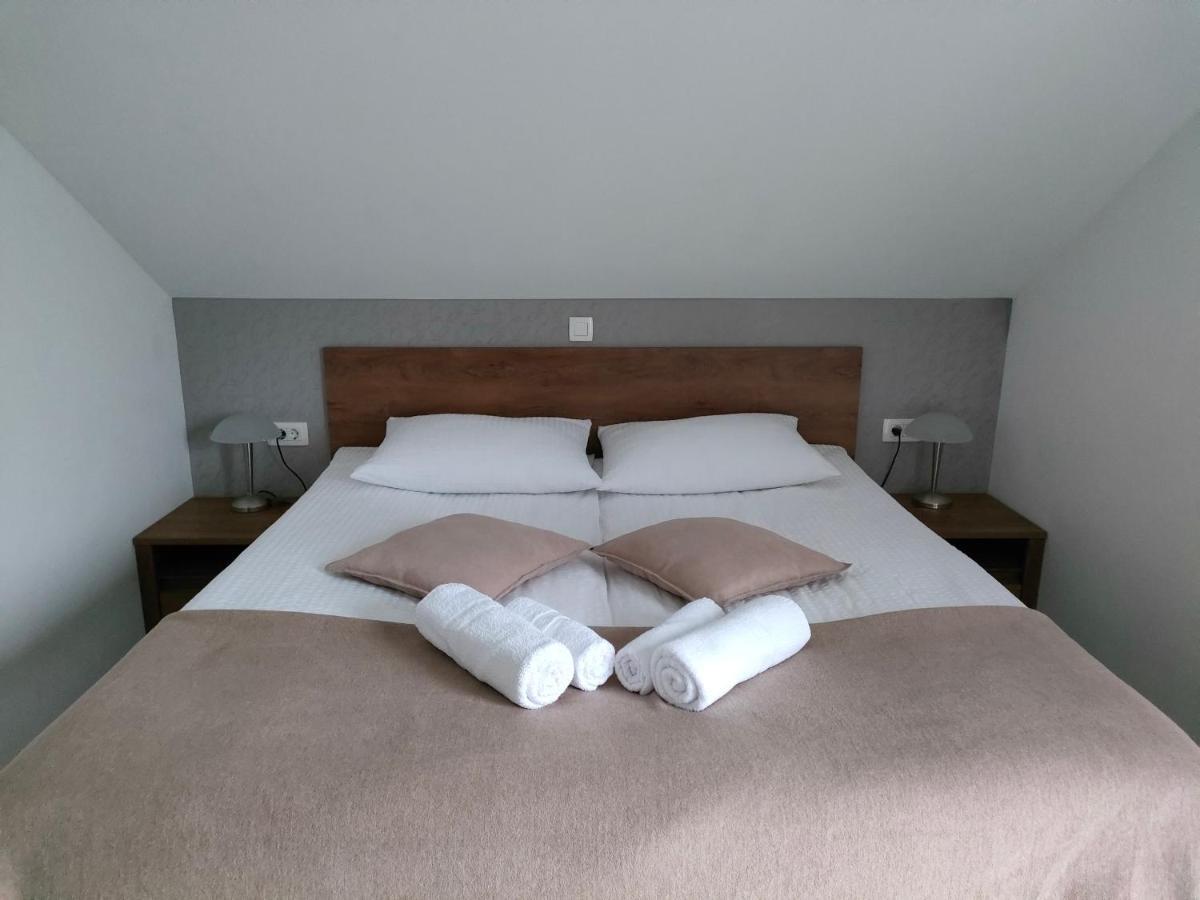 Apartments & Rooms Aleksandra Bled Bagian luar foto