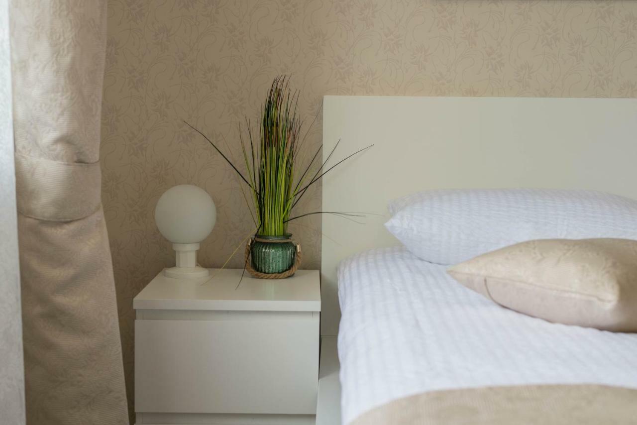 Apartments & Rooms Aleksandra Bled Bagian luar foto